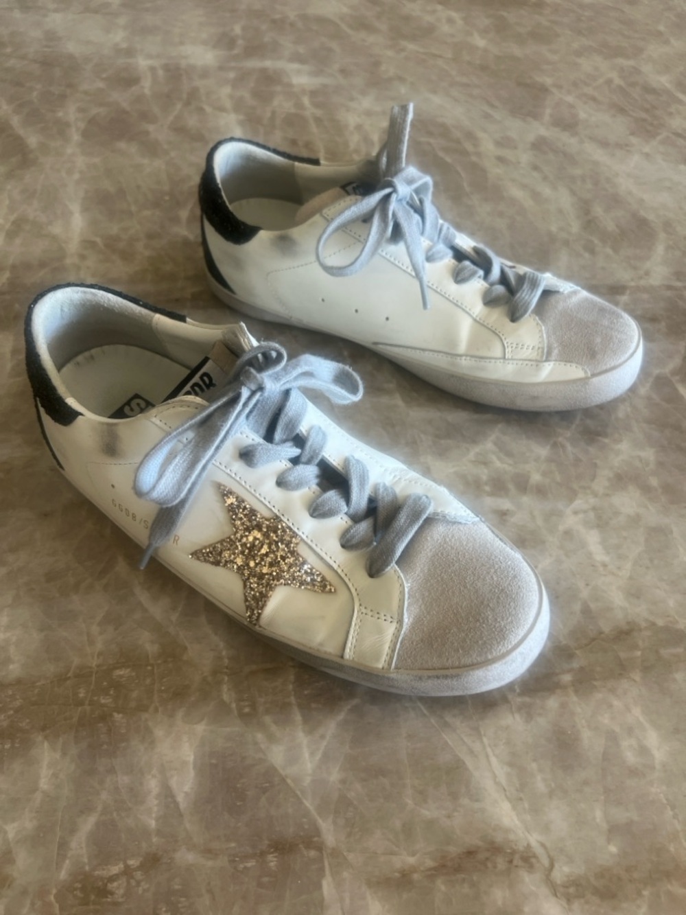 Authentic!Golden Goose Super-Star Low Top Glitter Detail Sneakers. Sz 40 EU 9 US